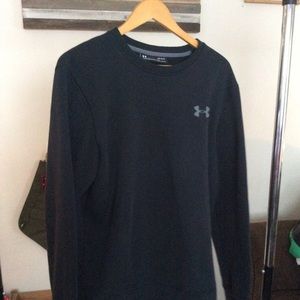 Under Armour crew neck sweatshirt